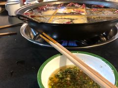 -行是老火锅(恒大御龙天峰店)