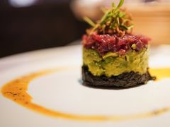 牛肉塔塔配牛油果黑橄榄酱-Solo(衡山路店)