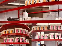 -UNI UNI(环亚凯瑟琳店)