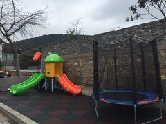 -梨云山居农家乐