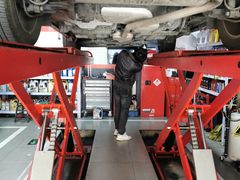 -京东养车(西罗园店)