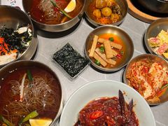 -草家酱蟹炭火烤肉店(珲春南路一店)