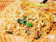 炒米粉-五稻厨房粤西菜(新闻店)