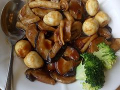 -小放牛炒菜馆(军校店)