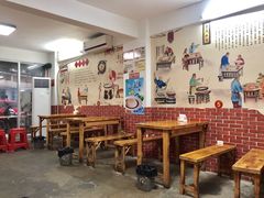 大堂-胖胖板凳面