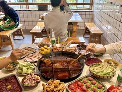 -岗上渣渣老火锅(两路口店)