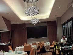 -蚝美人·生蚝海鲜烧烤(茶花园店)