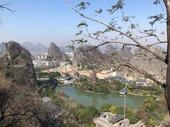 -叠彩山景区