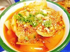 -马路边边串串香形象店(磐石路店)