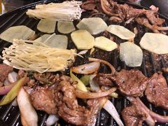 -燚店·铁板鱼蛙·烤肉·烤串(北新桥店)