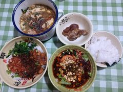 -余庆小吃(小吃一条街店)