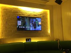 -麦霸KTV(光谷店)
