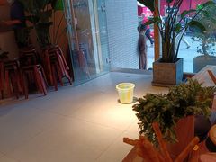 -白乐天毛肚火锅馆(解放碑店)