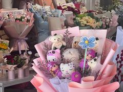 -溪岸路花鸟市场