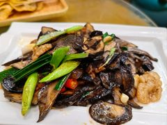 -乡村馕坑肉·烧烤·新疆菜·本地人更爱吃(阿勒泰首店)