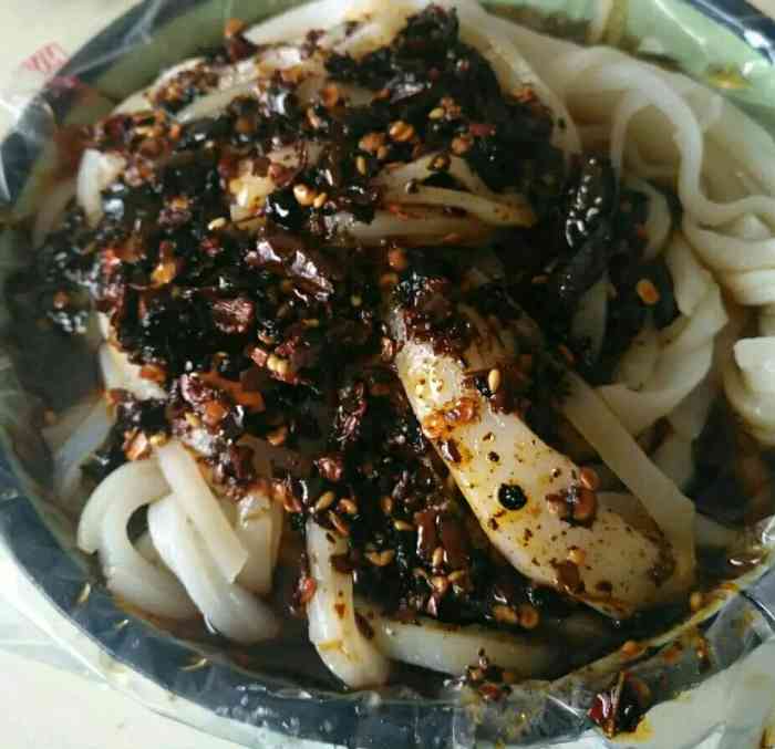 打分 好香的大辣椒米皮,味道棒棒的哦!