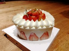 -罗森尼娜(德思勤店)