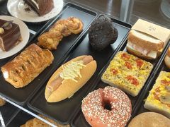 -Peet's 皮爷咖啡(海雅缤纷城店)