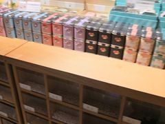 -猫的天空之城概念书店(苏州诚品店)
