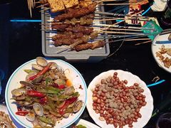 -唯爱KTV聚会餐厅(仙林东城汇店)