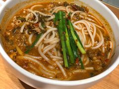 小锅米线-云海肴·汽锅鸡·云南菜(高德置地店)
