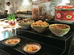 -岷山饭店-芝芝自助餐厅