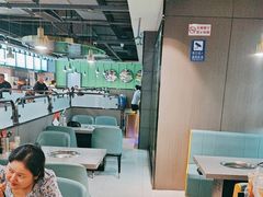 -金滏山烤肉·海鲜·火锅自助餐厅(襄阳万达店)