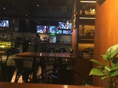 -JINNS锦时 steak&pizza(浸信会礼拜堂旧址店)
