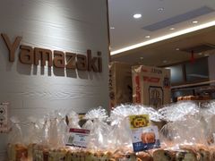 -山崎面包(静安久光店)