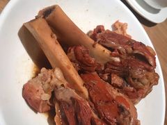 金牌酱棒骨-上关雪東北菜(中房金谊店)