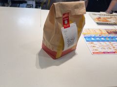 -麦当劳(轻轨曹杨路店)
