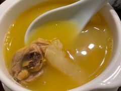 浓汤花胶鸡汤-维园悦谱·海派家常菜(乌鲁木齐南路店)