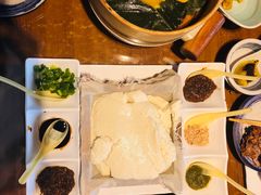 -95号酱骨·一块豆腐(展春园西路店)