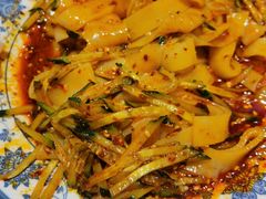 -柴窝堡22号辣子鸡·传承新疆菜