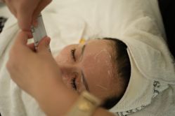 -海菲秀·飞顿牛奶光·LDM官方授权中心美轮美浣瓷感美肌