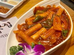 韩式炒年糕-唯成•韩国炭火烤肉 유성고기