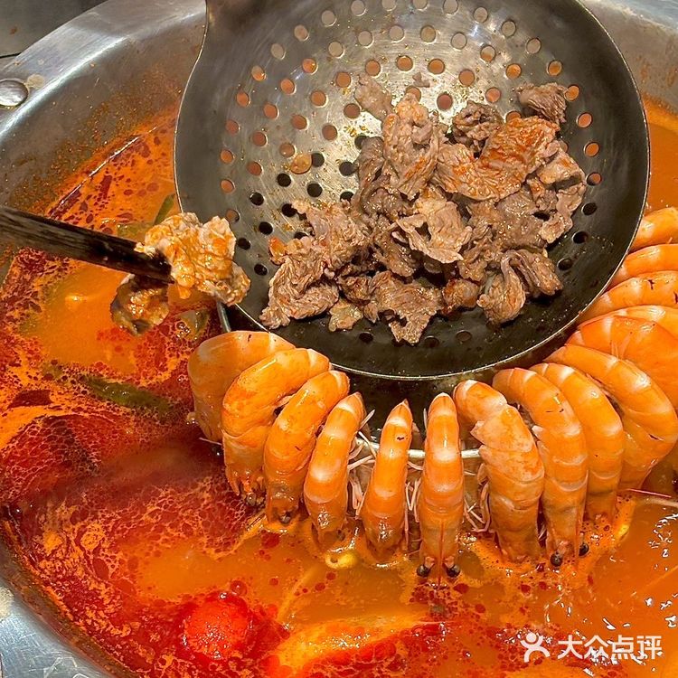 冬天来一顿热气腾腾♨️的火锅谁不爱啊？！