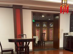 -梅龙镇酒家(南京西路总店)