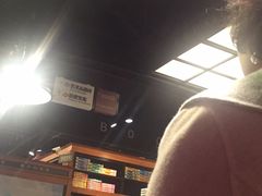 -西西弗书店&矢量咖啡(壹方购物中心店)