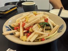 酸辣藕条-潇湘阁(望京SOHO店)