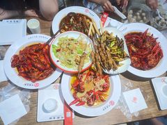 -叶派龙虾•招牌香辣蟹·海鲜(中海国际店)