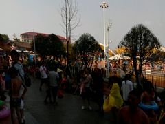 android_upload_pic-平江亚马逊水上乐园