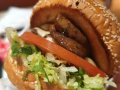波特菇牛肉特堡-The Habit Burger Grill 哈比特汉堡(复兴soho店)