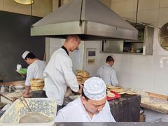 -东伊顺(高银街店)