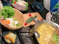 -湊湊火锅·茶憩(打浦桥日月光店)