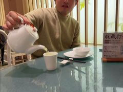 -双湖园·地标武汉菜(黄鹤楼解放路店)