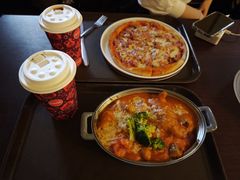 -皇室宴会厅(香港迪士尼乐园)