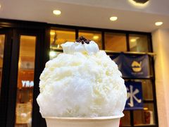 -何耀德医生 - 铜锣湾