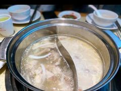 -煲大王猪肚鸡·椰子鸡火锅(红谷滩万达店)