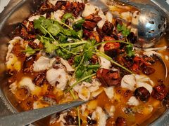 -何哥鲜鱼餐厅(龙湖花园店)